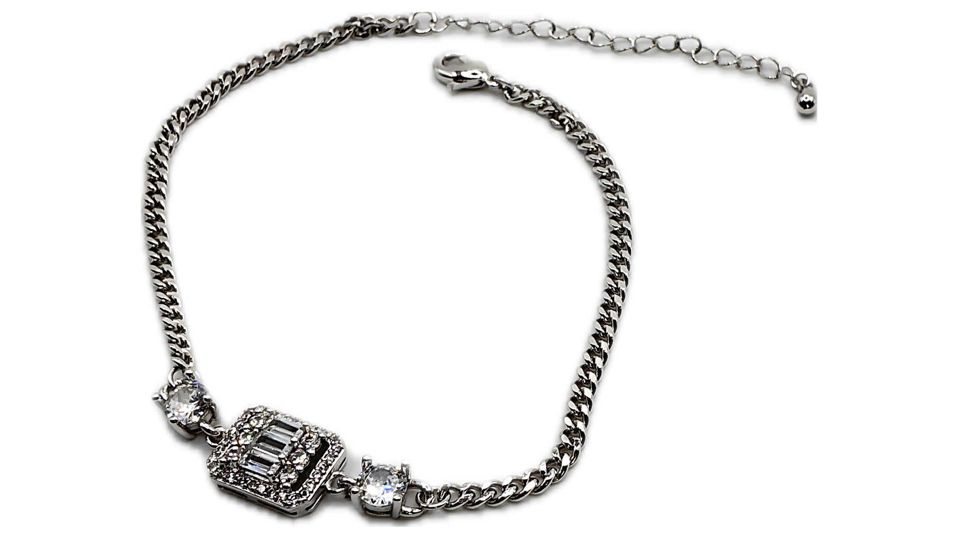 اسوارة باجيت كلاسيك – حجر مركزي بزركون ولمعة فاخرة