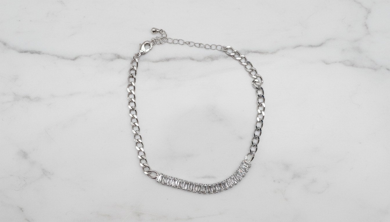 سوار باجيت إليجانس الفضي